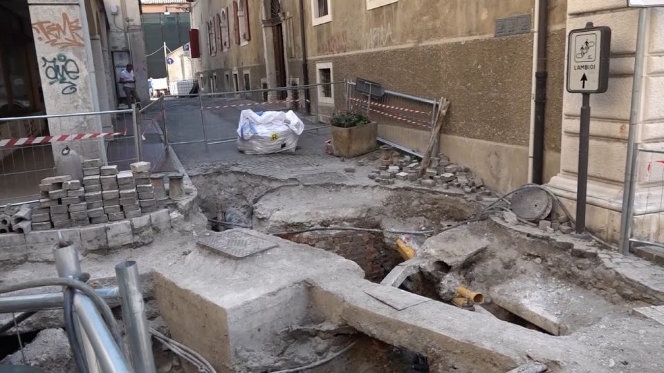 Belluno, cantieri in centro per la sistemazione dell’acquedotto. Stop temporaneo all’acqua