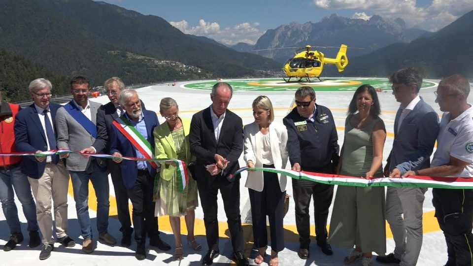 Inaugurata la nuova base Hems di Pieve di Cadore: è una struttura unica in Italia