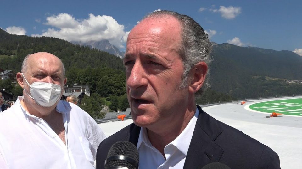 Zaia: “Giusto che chi va in montagna con le infradito paghi l’intervento di soccorso”