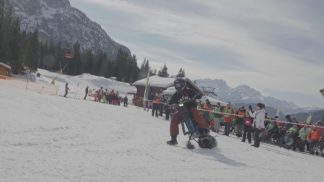 Ad Alleghe sport ed emozioni sulla neve per per oltre 300 giovani con disabilità