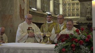La celebrazione dei santi Vittore e Corona: grande festa al santuario