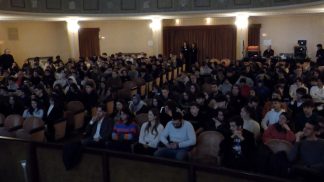 300 studenti al teatro Buzzati per l’edizione 2023 di “Orientagiovani”
