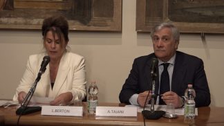 Tajani sulle Olimpiadi: «Bisogna comunque organizzare le gare di bob e slittino in Italia»